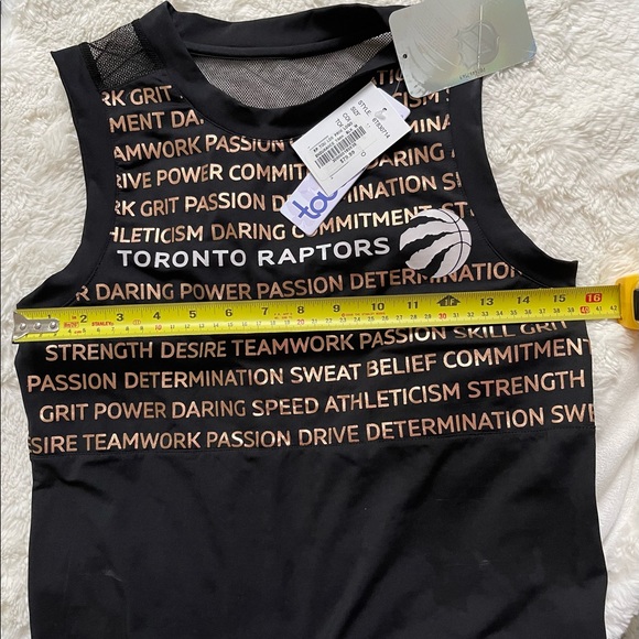 NWT Raptors Endurance tank - Picture 3 of 7